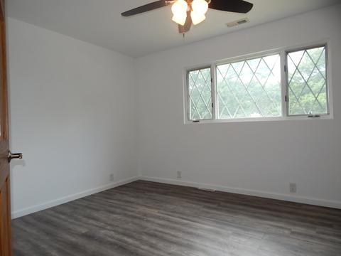 807 Paul St, Mchenry, IL 60051 photo 12
