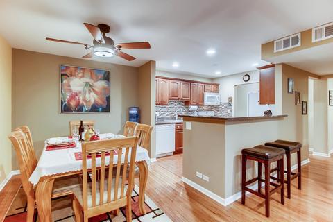 5101 Carriageway Dr #B311, Rolling Meadows, IL 60008 photo 8