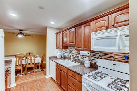 5101 Carriageway Dr #B311, Rolling Meadows, IL 60008 photo 4