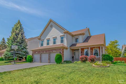 740 Regal Ln, Algonquin, IL 60102 photo 1