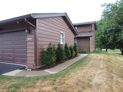 9921 Amanda Ln, Algonquin, IL 60102 photo 1