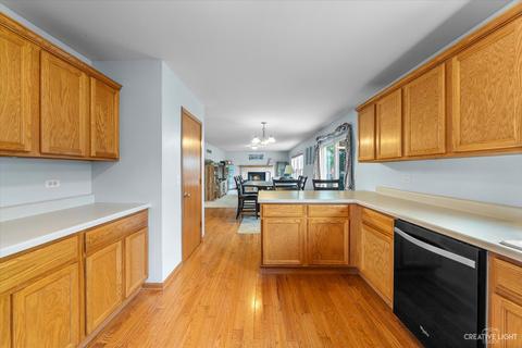 2203 Ashby Ln, Plainfield, IL 60586 photo 9
