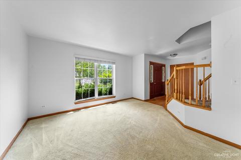 2203 Ashby Ln, Plainfield, IL 60586 photo 2