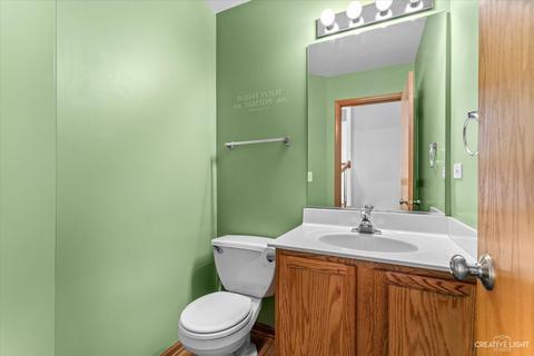 2203 Ashby Ln, Plainfield, IL 60586 photo 13