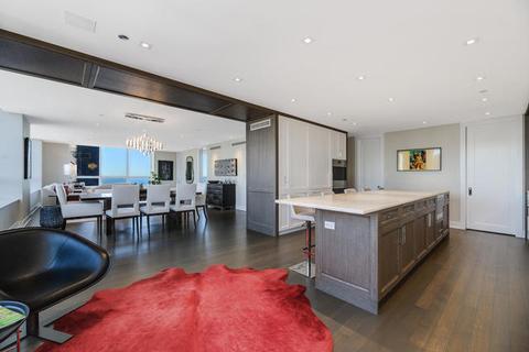 180 E Pearson St #3801, Chicago, IL 60611 photo 10