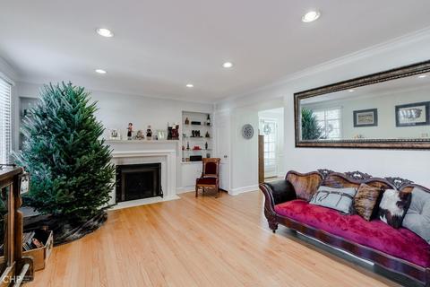 3939 Lyons St, Evanston, IL 60203 photo 5