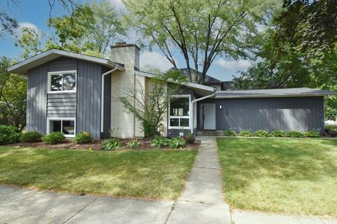 725 E Hillside Rd, Naperville, IL 60540 photo 1