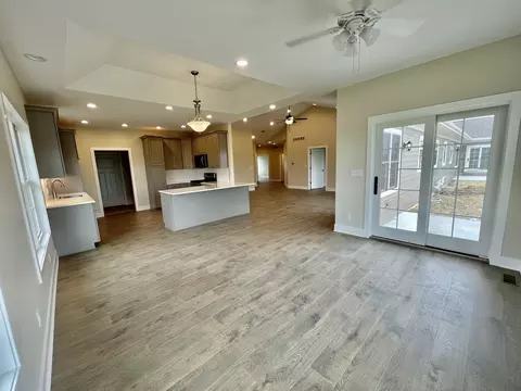 1855 Cedar Ln, Peru, IL 61354 photo 6