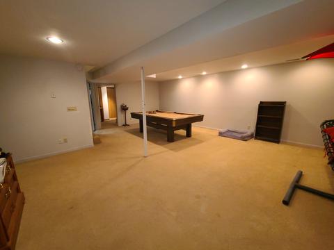 1405 Hillside Ln, Mchenry, IL 60051 photo 8