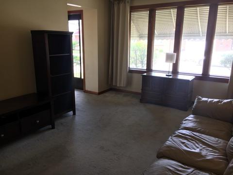 8151 S Tripp Ave, Chicago, IL 60652 photo 5