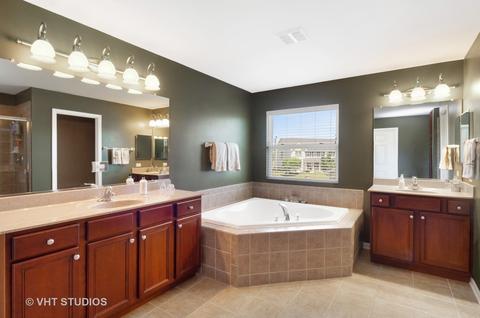 185 Primrose Ln, Bartlett, IL 60103 photo 20