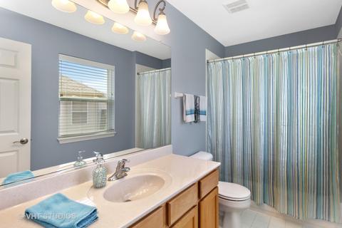 185 Primrose Ln, Bartlett, IL 60103 photo 28