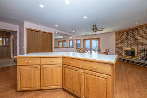 2239 Breckenboro Dr, Lake Summerset, IL 61019 photo 10