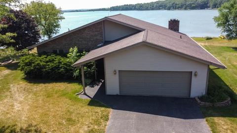2239 Breckenboro Dr, Lake Summerset, IL 61019 photo 1