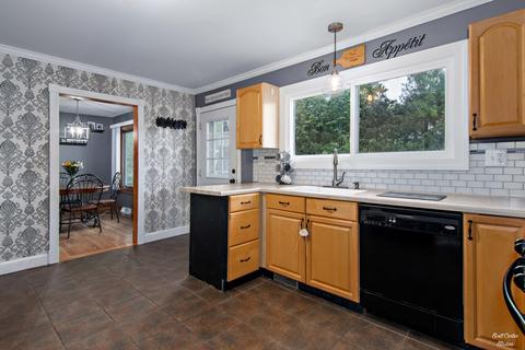 3802 W Clover Ave, Mchenry, IL 60050 photo 5