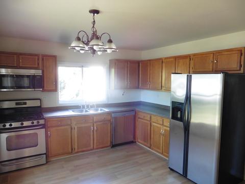 1000 Tanglewood Dr, Algonquin, IL 60102 photo 4