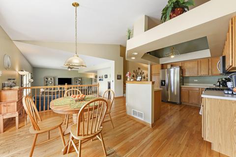 1407 Major Dr, Plainfield, IL 60586 photo 9