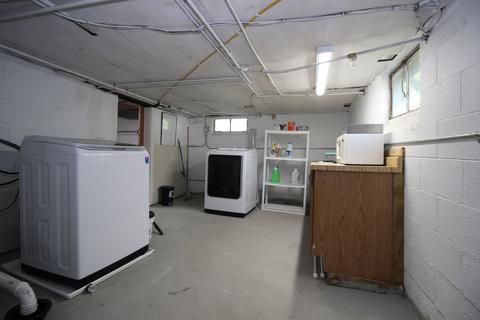 816 E Walnut St, Bloomington, IL 61701 photo 25
