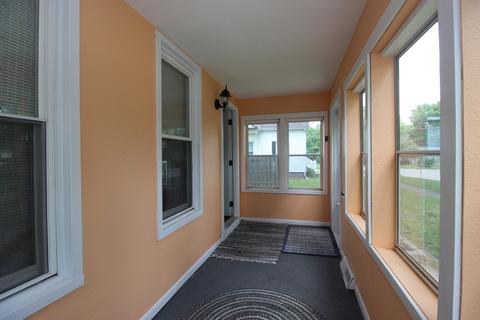 816 E Walnut St, Bloomington, IL 61701 photo 9