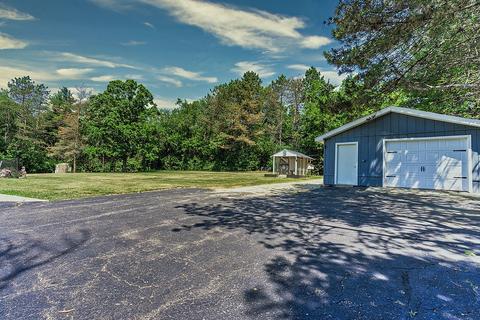 317 N Draper Rd, Mchenry, IL 60050 photo 6