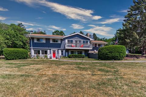 317 N Draper Rd, Mchenry, IL 60050 photo 1