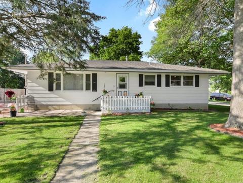 401 E Byron St, Sidney, IL 61877 photo 1
