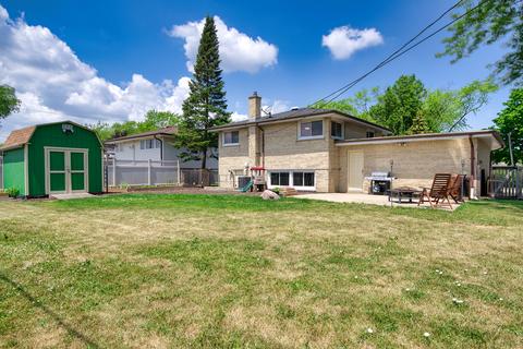 181 E Millers Rd, Des Plaines, IL 60016 photo 16