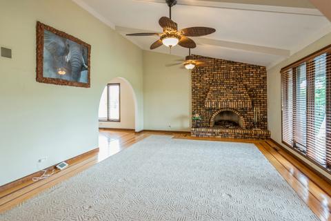 1914 Dot St, Mchenry, IL 60050 photo 6