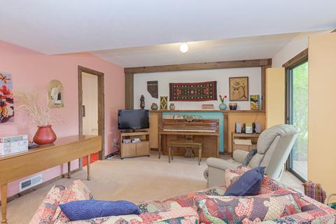 209 Orlando Ave, Normal, IL 61761 photo 22