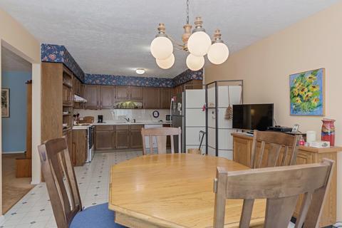 209 Orlando Ave, Normal, IL 61761 photo 10
