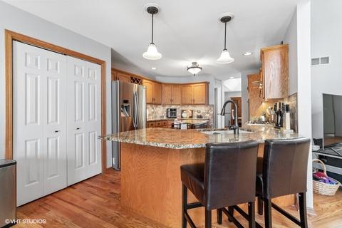 24244 Cabernet Ln, Plainfield, IL 60586 photo 4