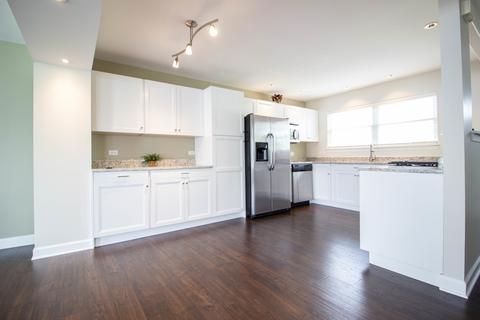 5902 Timber Trl, Plainfield, IL 60586 photo 3