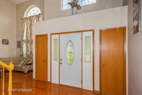 1903 Arbor Gate Dr, Plainfield, IL 60586 photo 2