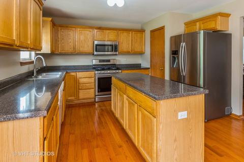 1903 Arbor Gate Dr, Plainfield, IL 60586 photo 6