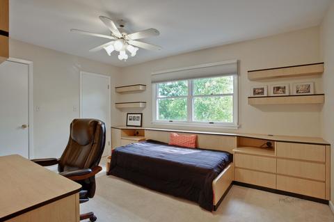 3521 Keenan Ln, Glenview, IL 60026 photo 21