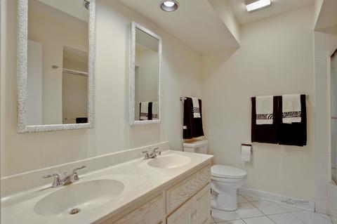 3521 Keenan Ln, Glenview, IL 60026 photo 23