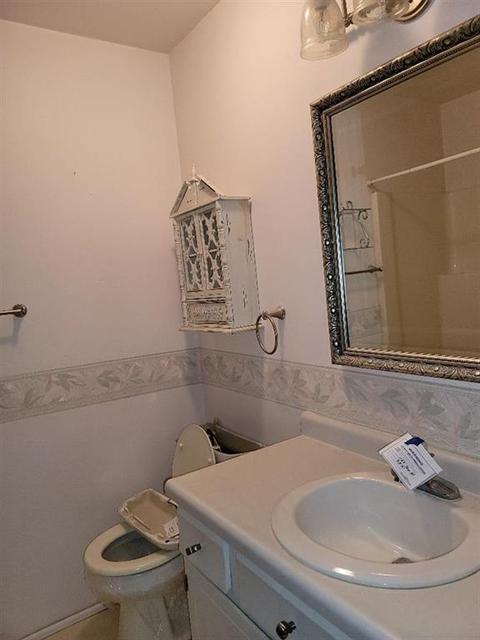 1150 Jay St, Freeport, IL 61032 photo 15