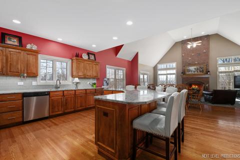 2302 Kane Ln, Batavia, IL 60510 photo 12