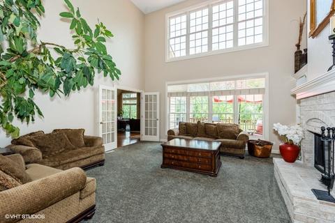 2302 Kane Ln, Batavia, IL 60510 photo 7