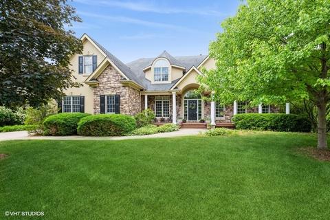 2302 Kane Ln, Batavia, IL 60510 photo 1
