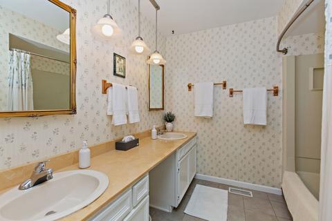 876 Walnut Dr, Sleepy Hollow, IL 60118 photo 21