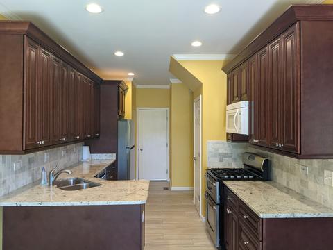 2172 W Adobe Dr, Addison, IL 60101 photo 6