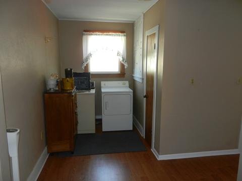 44 E 1st St, El Paso, IL 61738 photo 12
