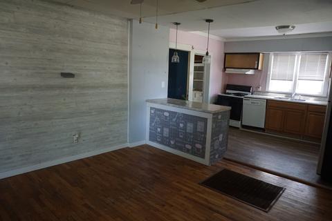 301 E Byron St, Sidney, IL 61877 photo 6