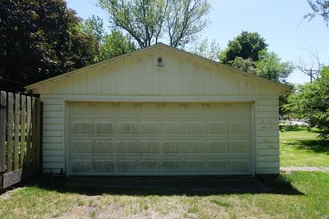 301 E Byron St, Sidney, IL 61877 photo 17