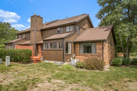 45 Creekside Cir, Elgin, IL 60123 photo 25