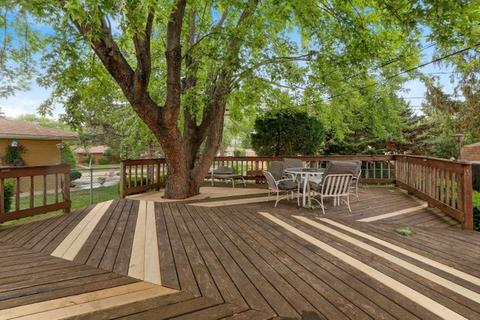600 Lance Dr, Des Plaines, IL 60016 photo 25