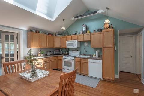 32 W031 Army Trail Rd, Wayne, IL 60184 photo 8