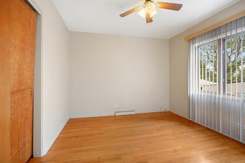 7021 W Wright Ter, Niles, IL 60714 photo 12
