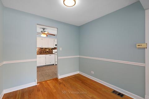 479 Rustic Dr, Wheeling, IL 60090 photo 8